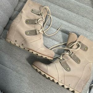 SOREL- Waterproof wedges